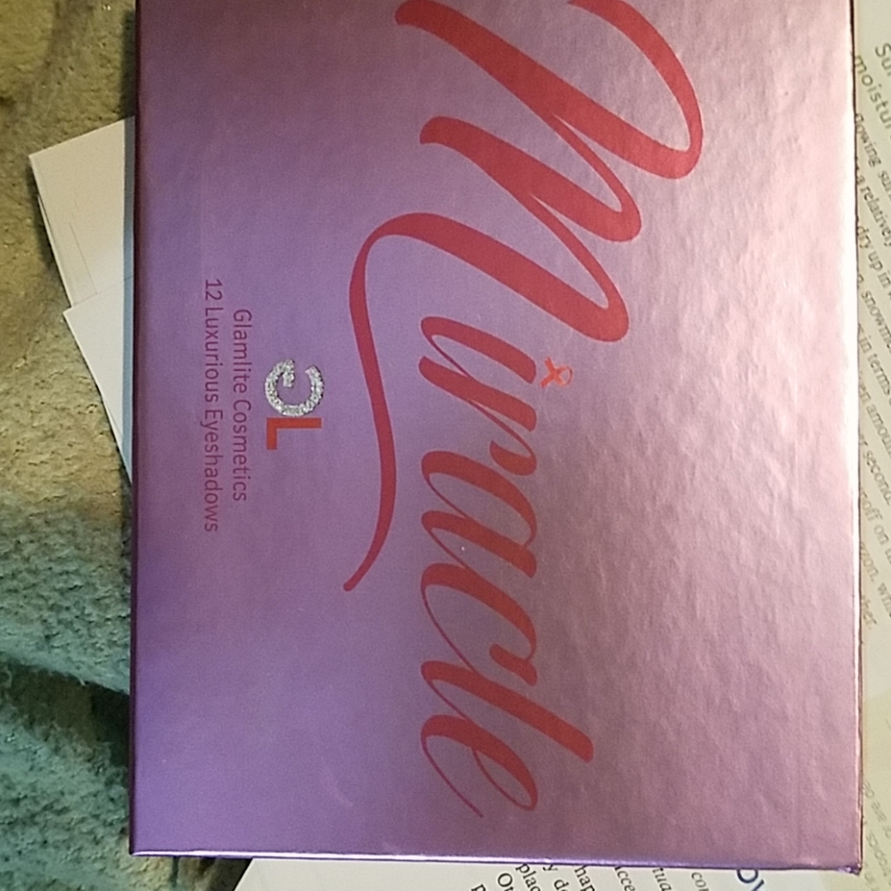 Miracle Palette by Glamlite Cosmetics